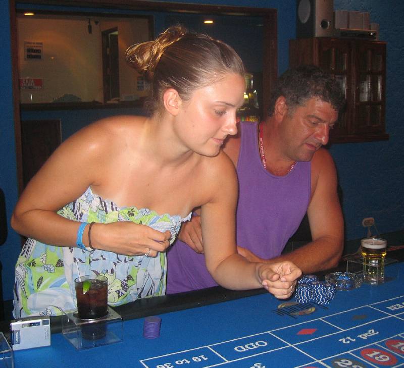 CostaRica-June-11-18-2005-0744 Jen teaching her uncle how to bet