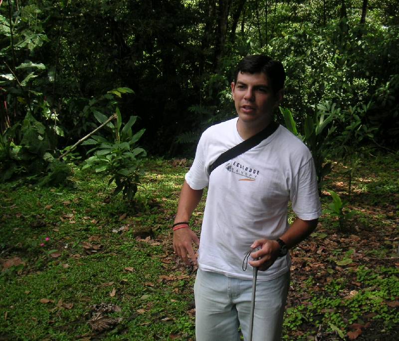 Jen-CostaRica-June2005-022 Max the guide